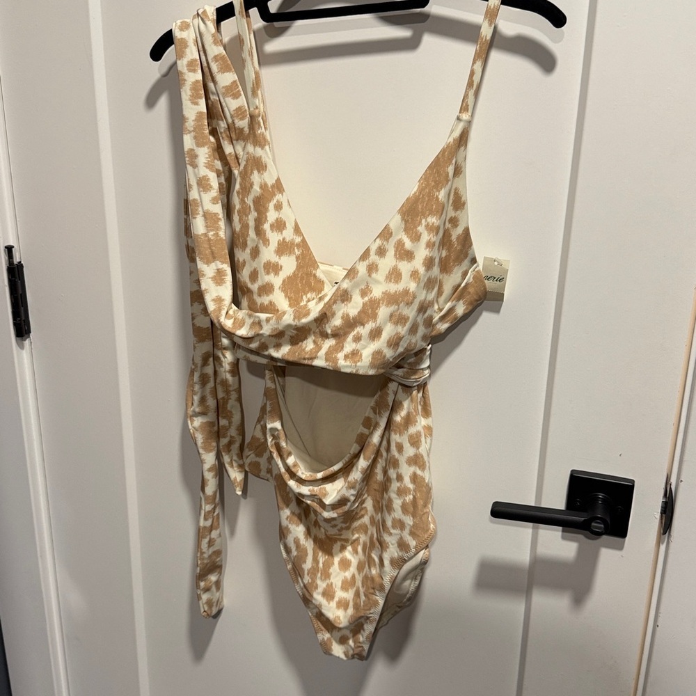 Aerie Animal Print Wrap One Piece Cheetah Leopard Large Tall NWT Sexy - Picture 4 of 10